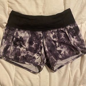 Lululemon running shorts 2.5 inseam